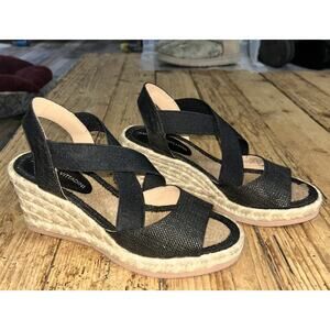 Adrienne Vittadini Women’s Size 7 1/2 M Black Brynley Wedge Sandals NWT